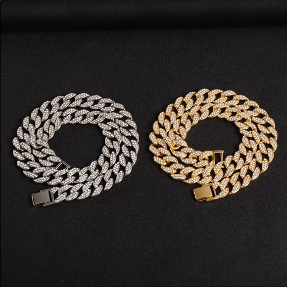 Miami Curb Iced Cuban Chain Necklack - Picture 2 of 2